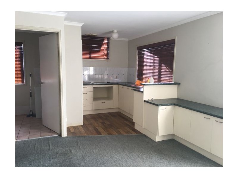 3/4 Horizon Drive, Beenleigh QLD 4207