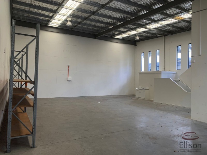 4B/33 Meakin Road, Meadowbrook QLD 4131