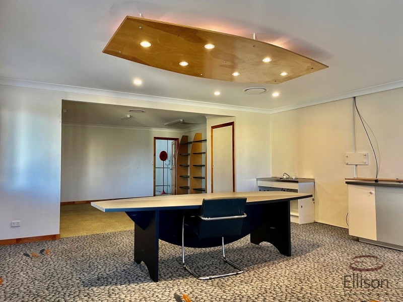 2/70 Nestor Drive, Meadowbrook QLD 4131