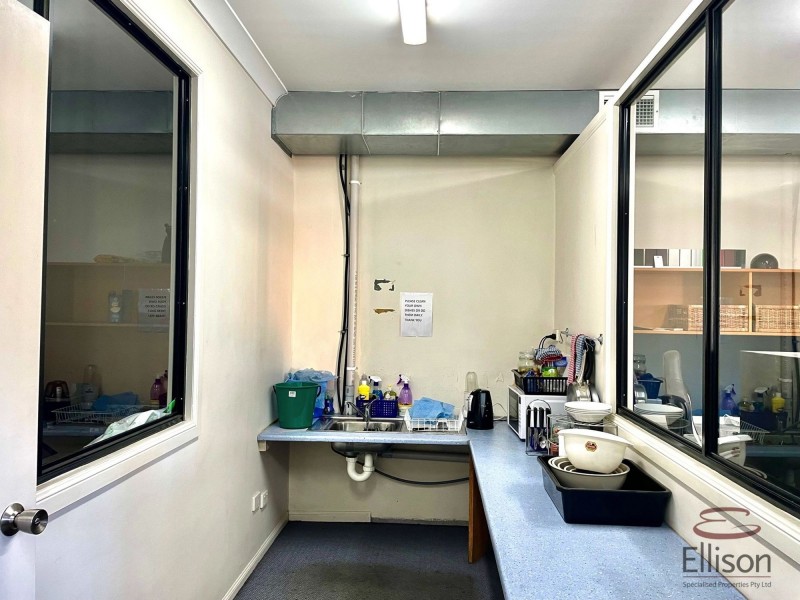 2/70 Nestor Drive, Meadowbrook QLD 4131