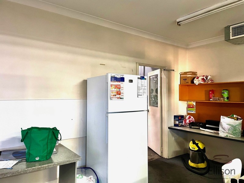 2/70 Nestor Drive, Meadowbrook QLD 4131