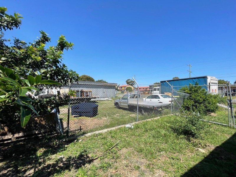 CNR 61 KINGSTON ROAD & 54 SOUTHGATE DRIVE, Woodridge QLD 4114