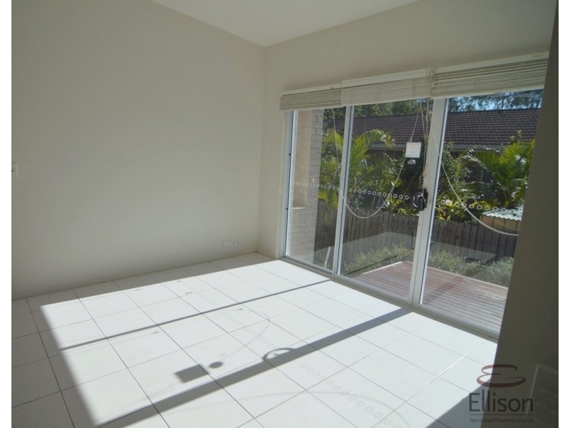 1/139 Overland Drive, Edens Landing QLD 4207