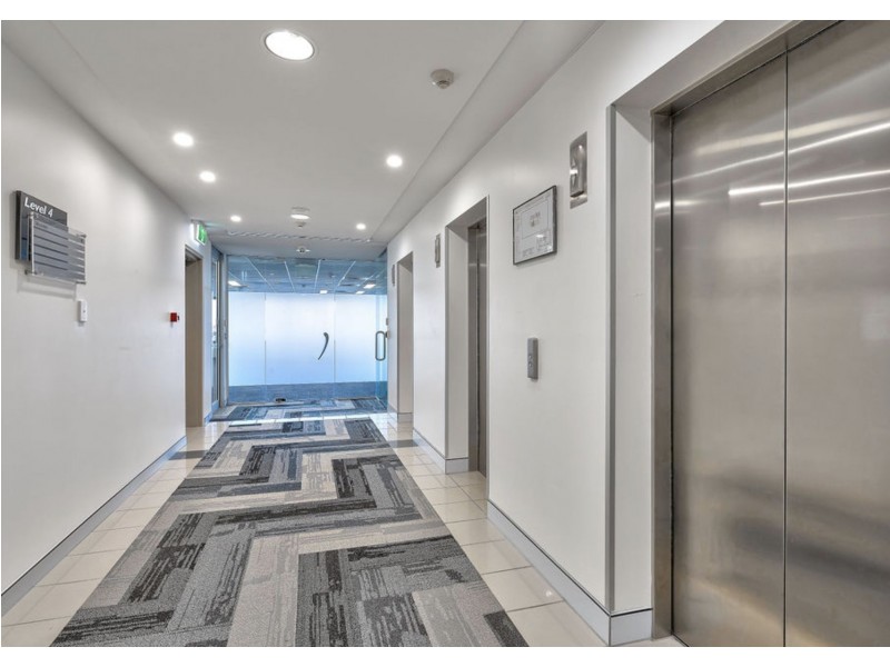 Suite 403. Level 4. 303 Coronation Drive, Milton QLD 4064