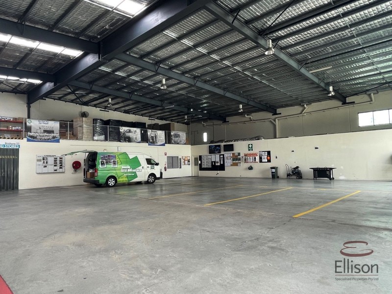 1/70-74 Meakin Road, Meadowbrook QLD 4131