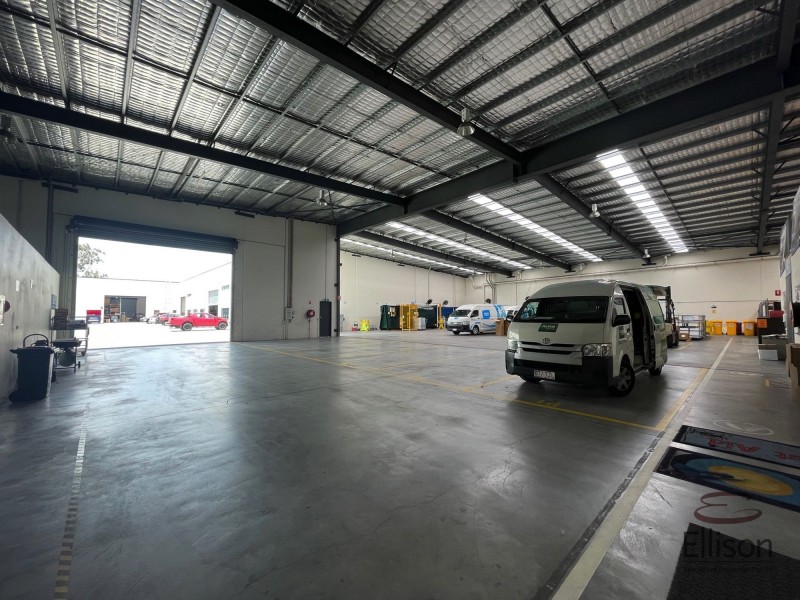 1/70-74 Meakin Road, Meadowbrook QLD 4131