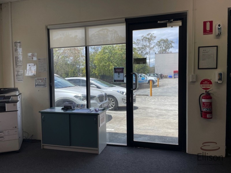 1/70-74 Meakin Road, Meadowbrook QLD 4131