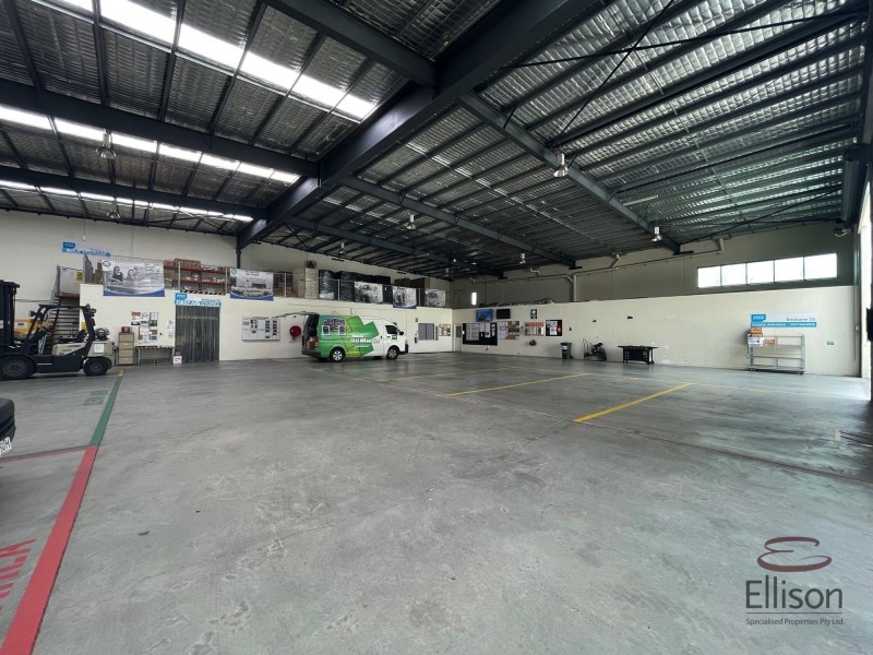 1/70-74 Meakin Road, Meadowbrook QLD 4131