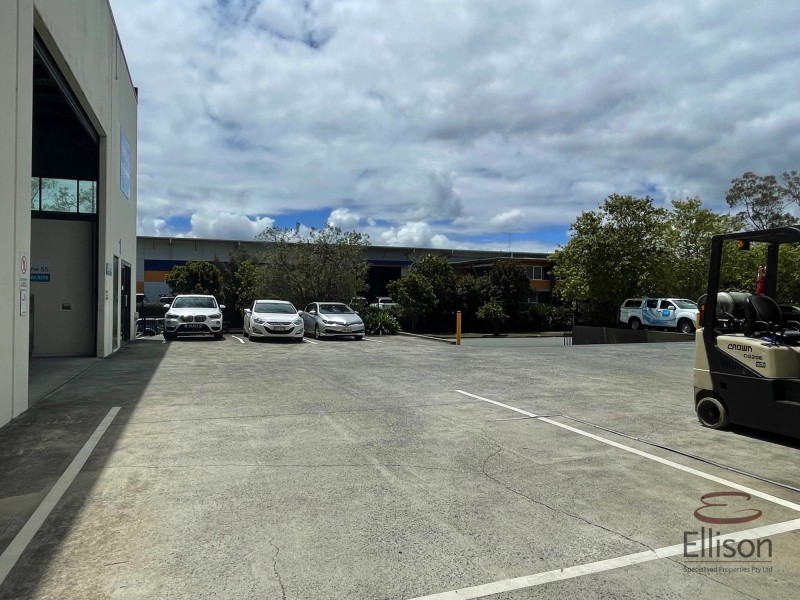 1/70-74 Meakin Road, Meadowbrook QLD 4131