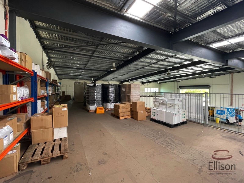 1/70-74 Meakin Road, Meadowbrook QLD 4131