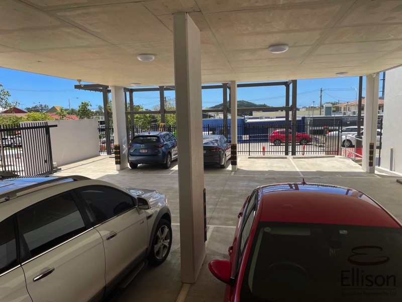 1&2/94 York Street, Beenleigh QLD 4207