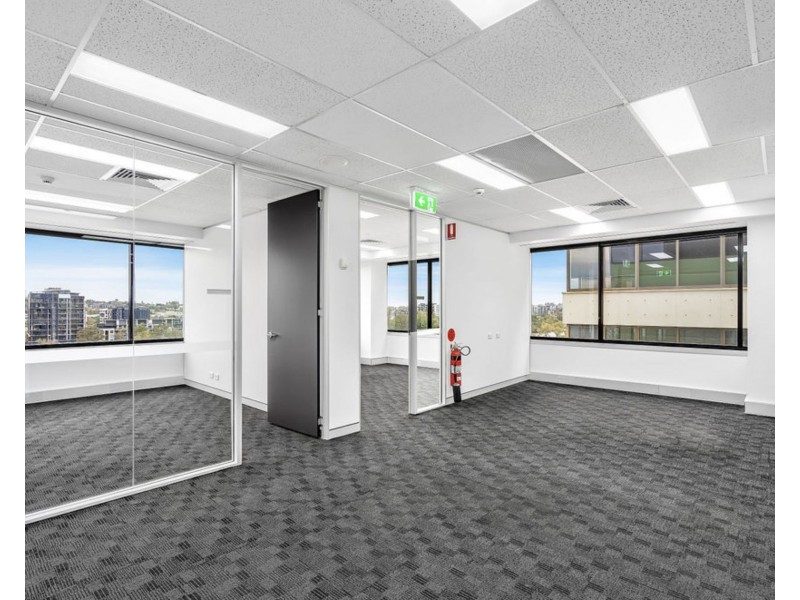 Suite 802. lev 8, 301 Coronation Drive, Milton QLD 4064