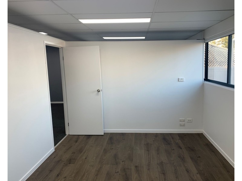 Suite 8 West 2 Fortune Street, Coomera QLD 4209