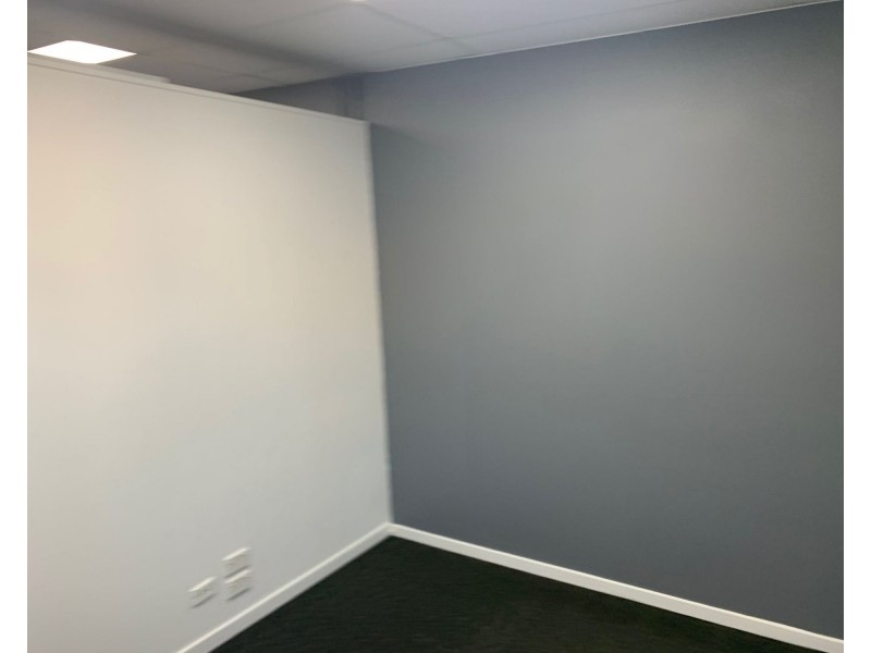 Suite 8 West 2 Fortune Street, Coomera QLD 4209