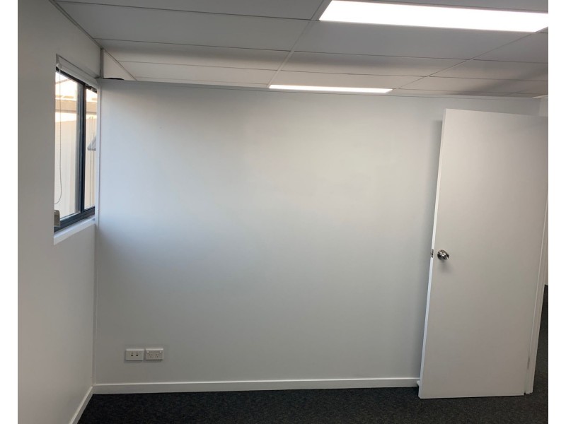 Suite 8 West 2 Fortune Street, Coomera QLD 4209