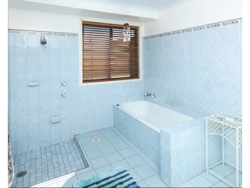 6 Roman Court, Loganholme QLD 4129