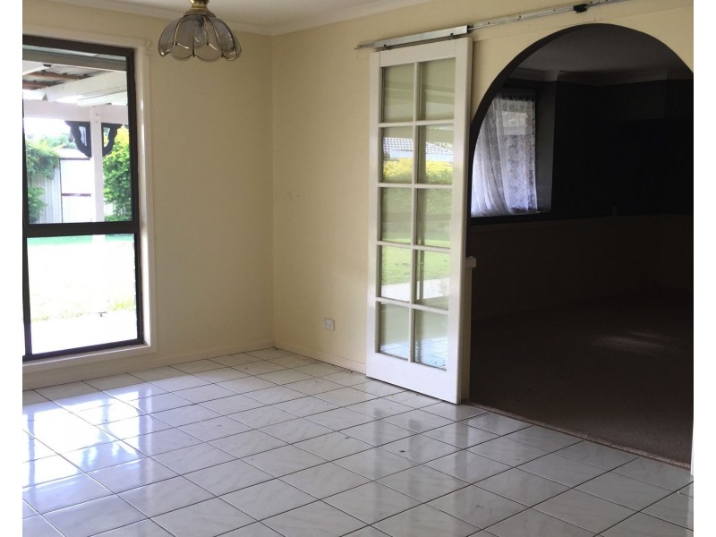 6 Roman Court, Loganholme QLD 4129