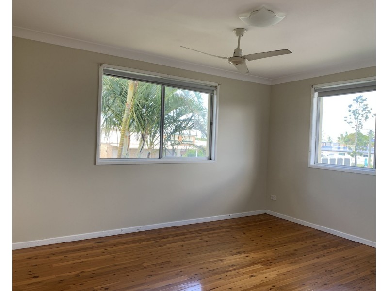 29 Warana Avenue, Steiglitz QLD 4207