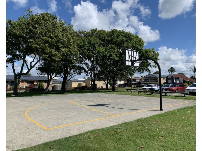 29 Warana Avenue, Steiglitz QLD 4207