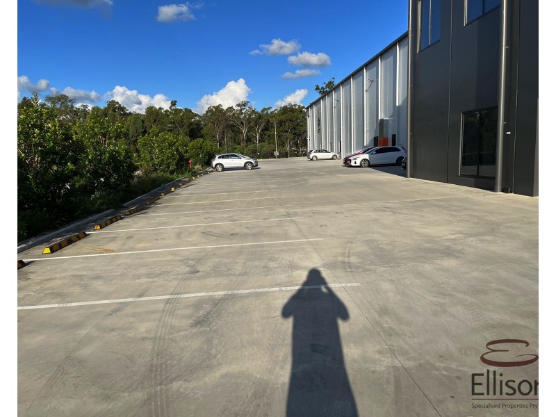 4&5/63 Meakin Road, Meadowbrook QLD 4131