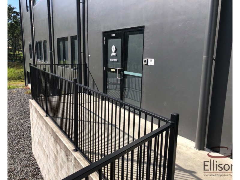 4&5B/63 Meakin Road, Meadowbrook QLD 4131