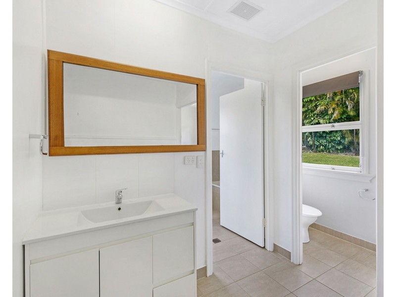 44 Sewell Road, Tanah Merah QLD 4128