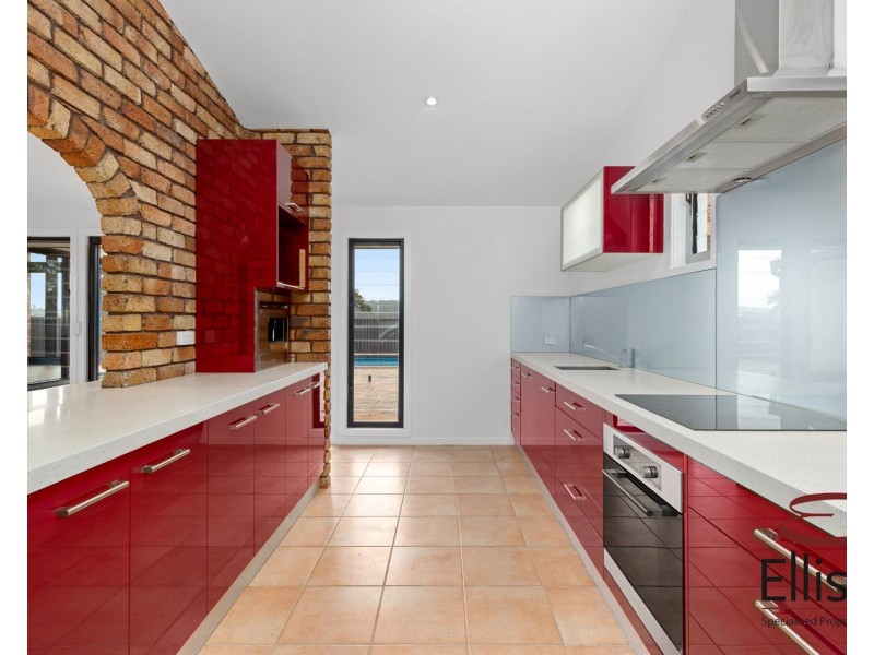 142 Shailer Road, Shailer Park QLD 4128