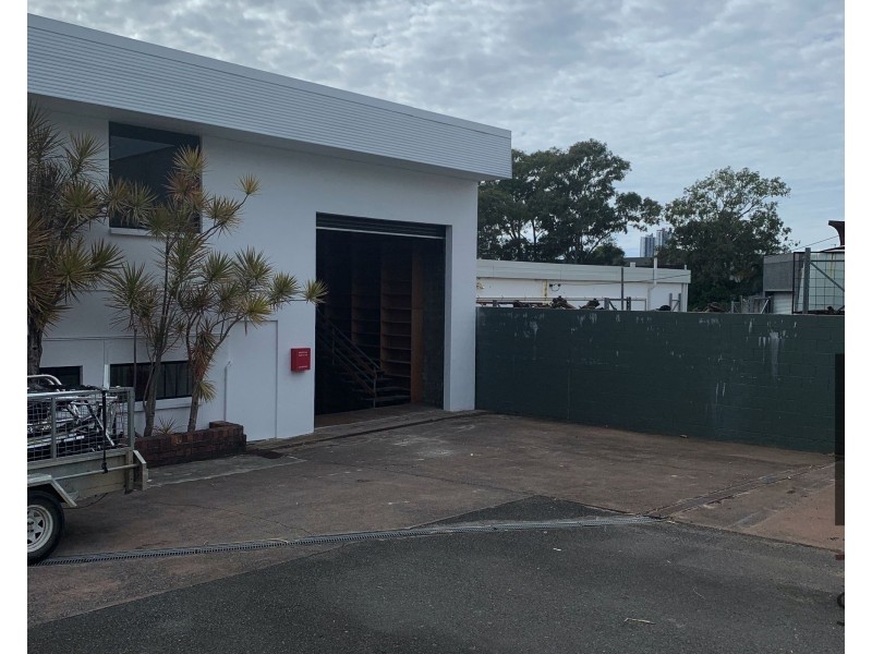 50 Ward Street, Southport QLD 4215
