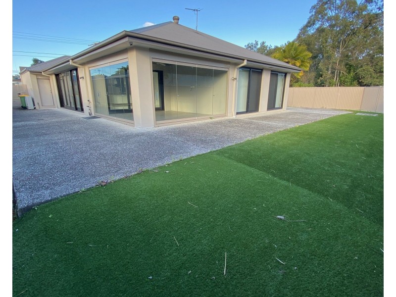 34 Springfield Crescent, Daisy Hill QLD 4127