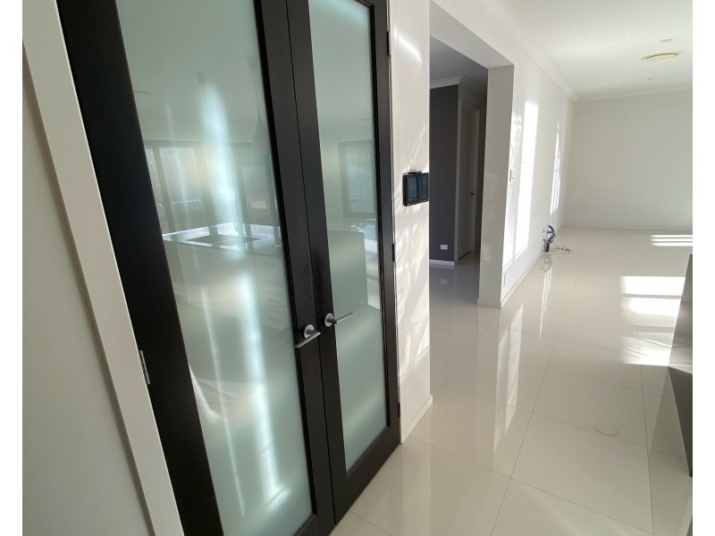 34 Springfield Crescent, Daisy Hill QLD 4127