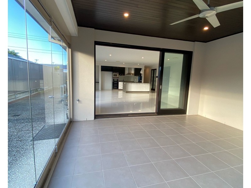 34 Springfield Crescent, Daisy Hill QLD 4127