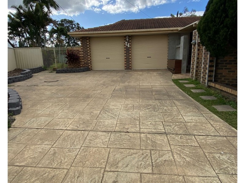 74 Springfield Crescent, Daisy Hill QLD 4127
