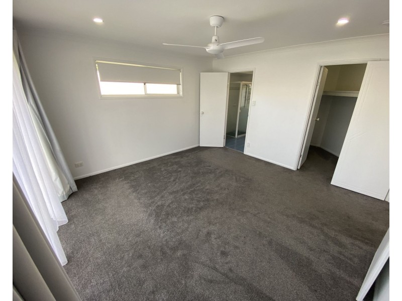 4/8 John Paul Drive, Daisy Hill QLD 4127