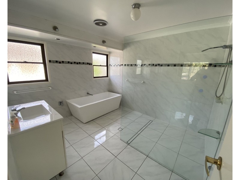 91 Winnetts Road, Daisy Hill QLD 4127