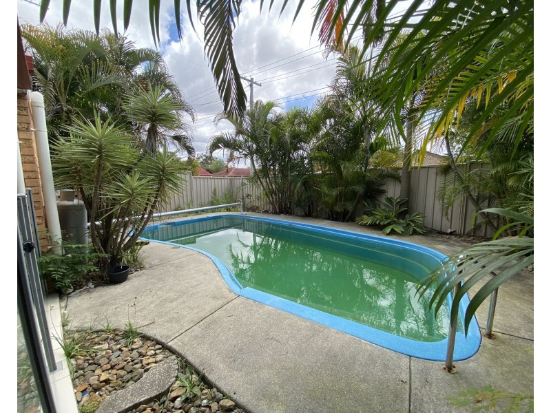 27 Springfield Crescent, Daisy Hill QLD 4127