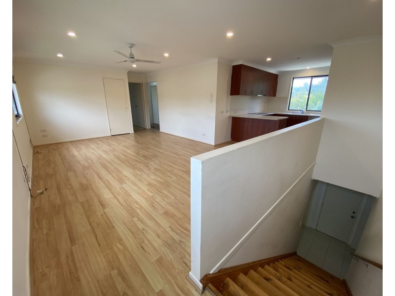 27 Springfield Crescent, Daisy Hill QLD 4127