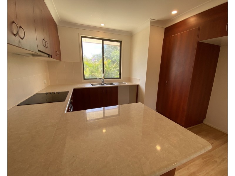 27 Springfield Crescent, Daisy Hill QLD 4127