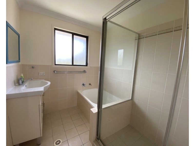 27 Springfield Crescent, Daisy Hill QLD 4127