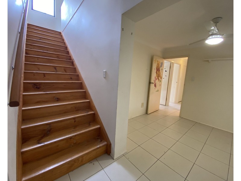 27 Springfield Crescent, Daisy Hill QLD 4127