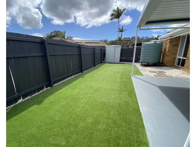2/16 RIVER OAK DRIVE, Helensvale QLD 4212