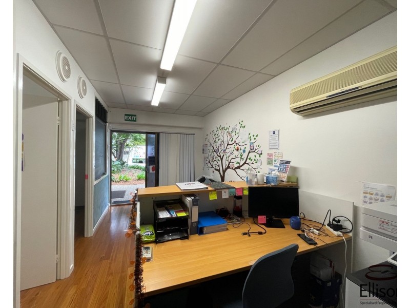 1/24 Vanessa Boulevard, Springwood QLD 4127