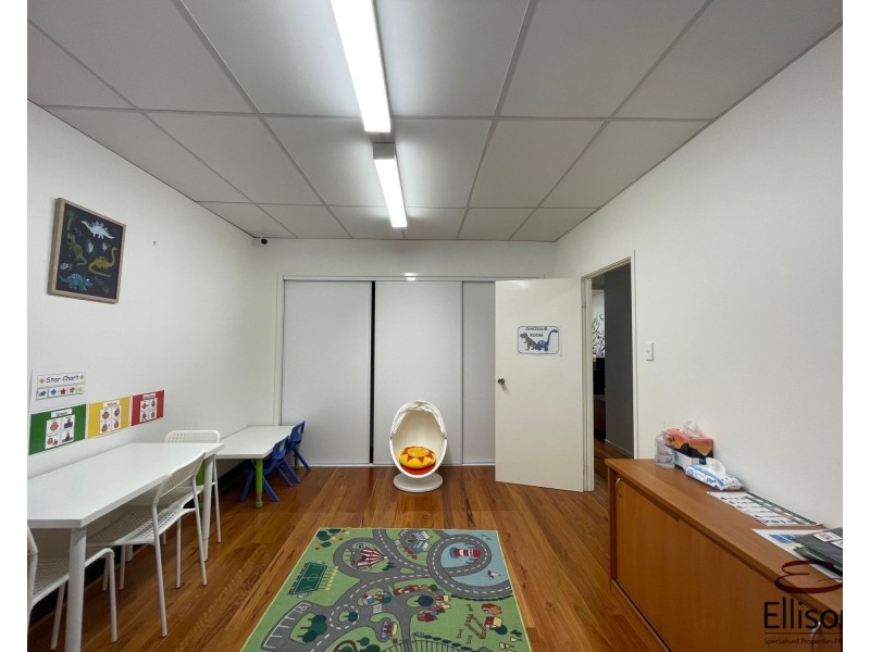 1/24 Vanessa Boulevard, Springwood QLD 4127