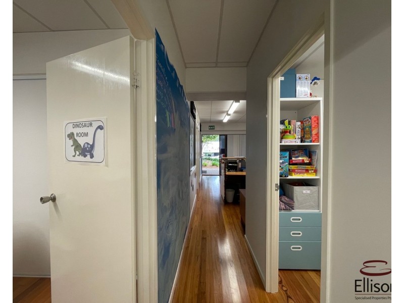 1/24 Vanessa Boulevard, Springwood QLD 4127