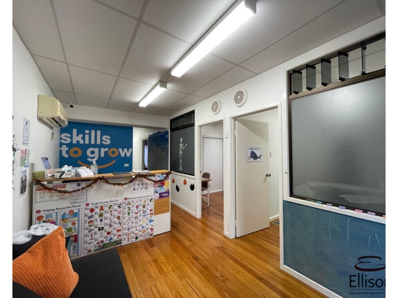 1/24 Vanessa Boulevard, Springwood QLD 4127