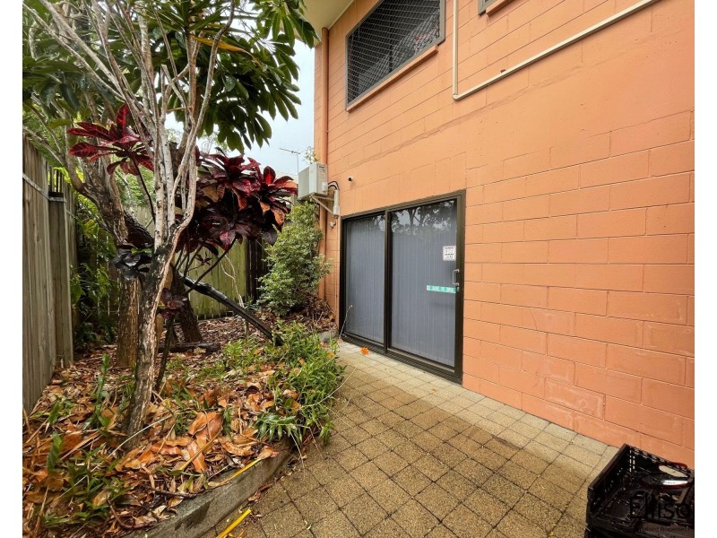 1/24 Vanessa Boulevard, Springwood QLD 4127