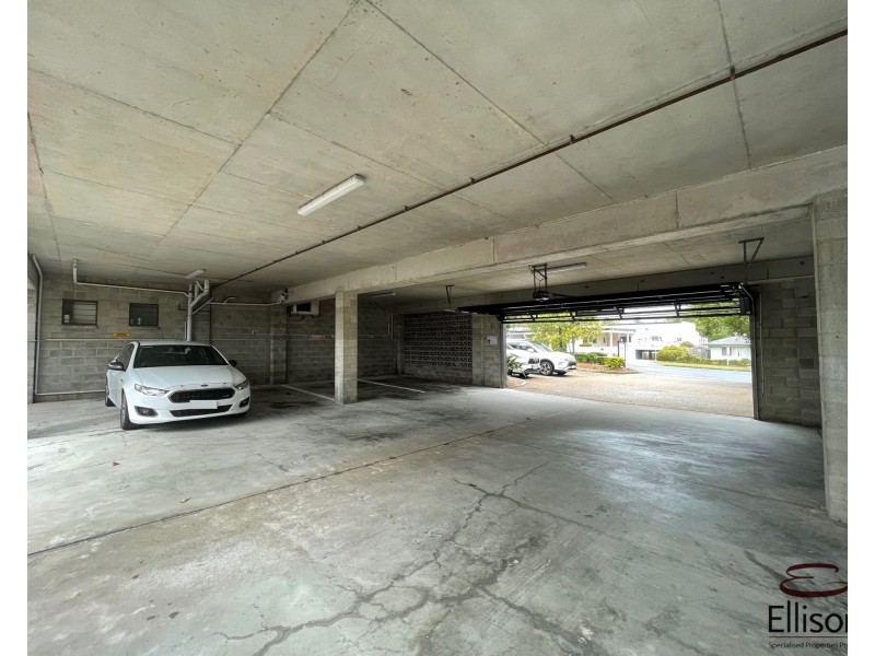 1/24 Vanessa Boulevard, Springwood QLD 4127