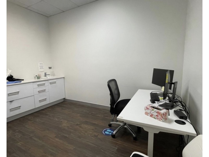 Suite 7&8/3-15 Dennis Road, Springwood QLD 4127