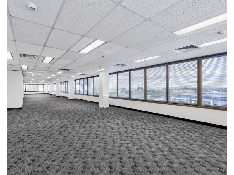 Suite 3 Level 4/303 Coronation Drive, Milton QLD 4064