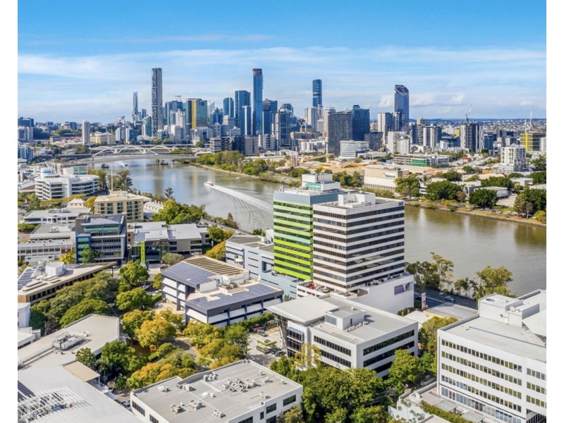 Suite 3 Level 4/303 Coronation Drive, Milton QLD 4064