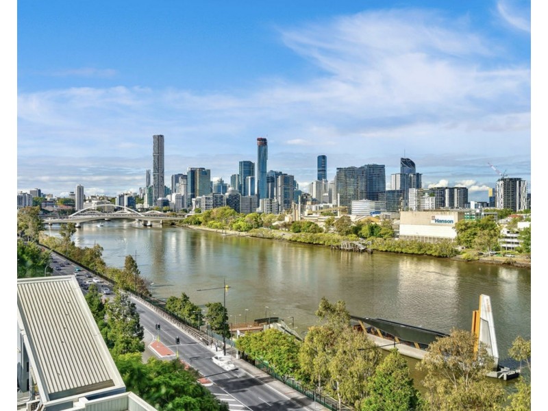 Suite 3 Level 4/303 Coronation Drive, Milton QLD 4064